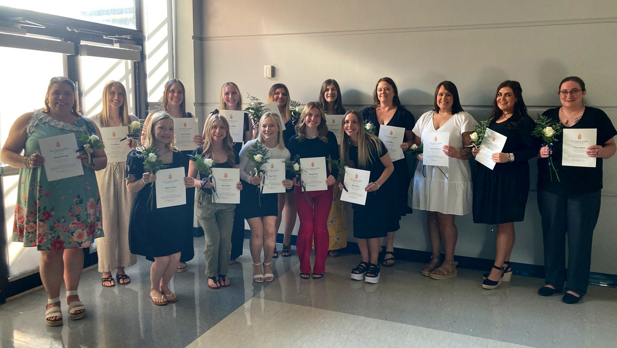 Belmont College Inducts Honor Society Students
